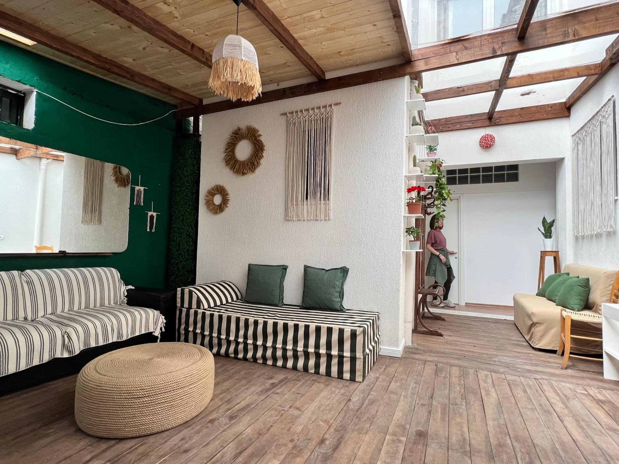 Trip'N'Hostel Chill Zone Tiranë Eksteriør bilde